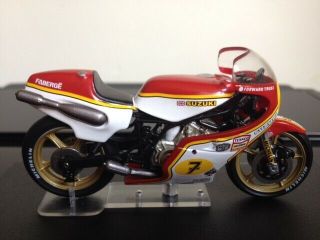 Barry Sheene Suzuki RG500 1977 1:24 IXO Motorbike - Rare 4