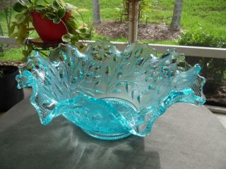 Rare Vintage Westmoreland Glass Ice Blue Bramble Crimped Bowl Roselin