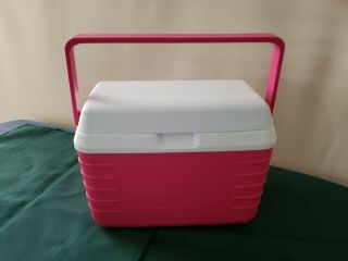 Rubbermaid Vintage Personal Lunch Box Cooler 2901 " Rare Pink "