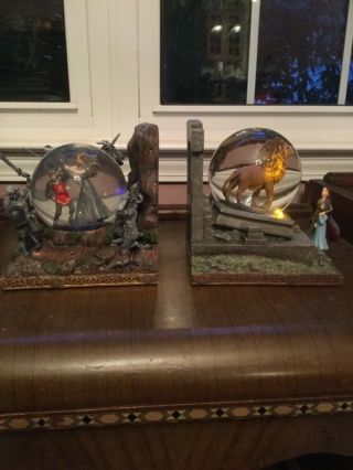 Disney Narnia Snow Globe Bookends Rare