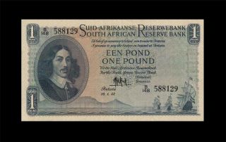 19.  1.  1952 South Africa 1 Pound Rare ( (ef, ))