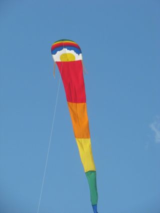 White Bird Dragon Rainbow Kite 150 FOOT - Vintage,  Pristine,  - RARE 5