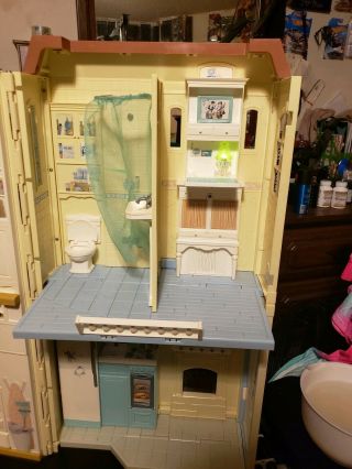 Barbie Happy Family Smart House Sounds like Home doll house Rare Mattel 2004 3
