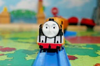 Thomas and Friends Trackmaster MURDOCH TOMY Plarail Motorized Train RARE Train 2