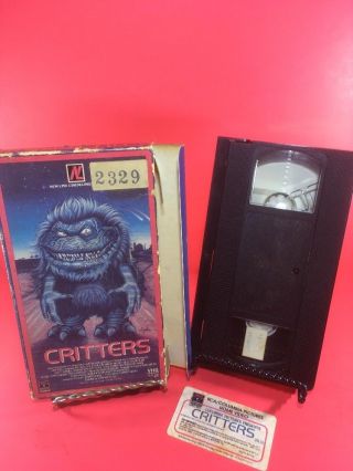 Critters - Vhs (1986) Vintage Line Cinema Rca Rare Oop (m2)