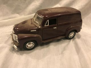 Mira 1950 Chevrolet Panel Truck Purple Diecast 1:18 Barn Find Diorama Rare