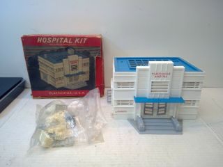 Vintage Plasticville Hospital O/s Gauge With Box/sealed Parts Bag - Beds Etc - Rare