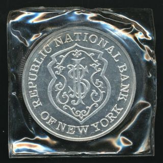 Republic National Bank Of N.  Y.  1 Oz.  999 Fine Silver Art Round Scarce - Rare