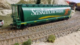 Ho Intermountain Skpx Covered Hopper;.  Unused; Saskatchewan ; Rare