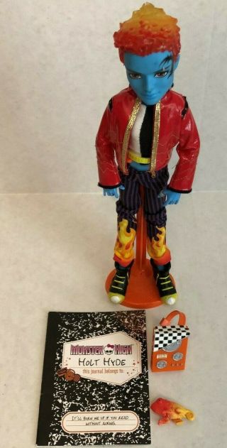 2010 Monster High 1st Wave Holt Hyde Rare Doll W/ Pet Accessories And Stand