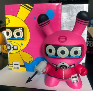 Kidrobot Very Rare 8 " Dalek Pink Diver Dunny - Mib - Urban Vinyl Art Toy - Kaws