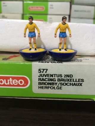 Subbuteo Lw Team - Juventus 2nd Sochaux Ref 577.  Lovely Team Very Rare