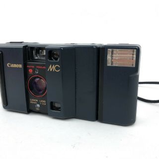 Rare CANON MC 35mm f/2.  8 Auto Focus Point & Shoot Camera with CANON FLASH MC - S 3