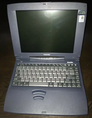 Toshiba 1625cdt Vintage Laptop Satellite Windows 98 Rare