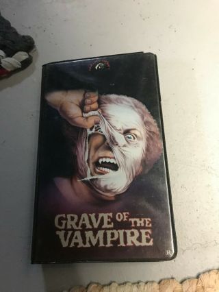 Grave Of The Vampire Unicorn Video Horror Sov Slasher Rare Oop Vhs Big Box Slip