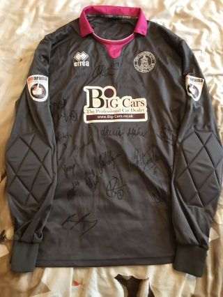 Chelmsford City Fc Rare Match Worn Goal Keeper Squad Signed Cancer Charity Shirt