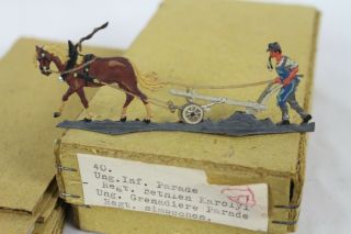 30 Vintage Tin Flats Zinnfiguren Scholtz Box Farm Horse Colonial Wagon Rare Toy 5