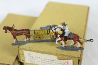 30 Vintage Tin Flats Zinnfiguren Scholtz Box Farm Horse Colonial Wagon Rare Toy 8