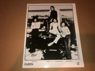 Queen Rare Promo Queen Official Photo 8 " X 10 " Elektra Jazz Christopher Hopper