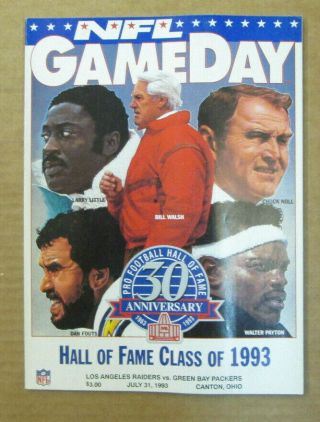Rare 1993 Nfl Hall Of Fame Game Program With Walter Payton On The Cover