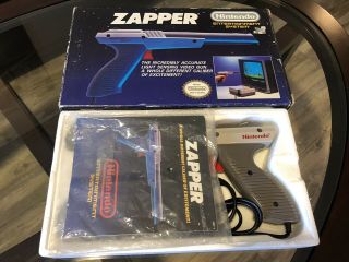 Zapper Light Gun Controller (nintendo Nes,  1989) Rare Cib Fast