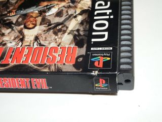 RESIDENT EVIL FOR SONY PLAYSTATION PS1 SYSTEM COMPLETE IN RARE LONG BOX 4