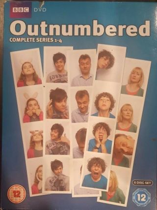 Outnumbered Complete Series 1 - 4 Rare Dvd 6 Disc Set Plus Tv Christmas Specials
