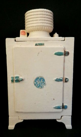 Hubley Toy Cast Iron Refrigerator Ge W/ Ice Tray Wonderful Rare