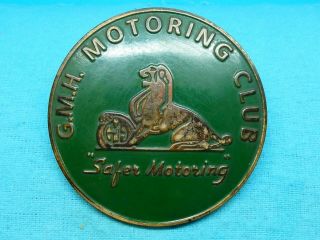 Rare C1940 G.  M.  H Motoring Club Green Enamel Car Badge