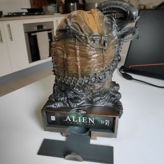 Alien Anthology BLU - RAY Sideshow LIMITED EDITION Egg Box Set 2010 RARE 4