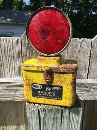 Vintage Rare Dietz Visi - Flash Model 600 Barricade Warning Traffic Strobe Light