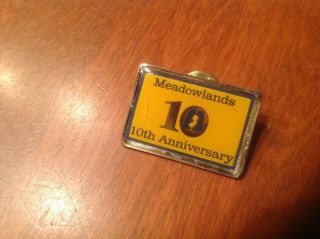 Rare - - - - Meadowlands 10th Anniversary Lapel Pin - 1986 - Giants Stadium