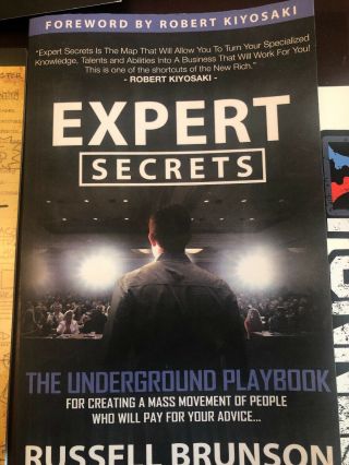 Russell Brunson - Funnel Hacker Expert Secrets Black Box Rare Marketing Books 4