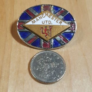 Vintage MANCHESTER UNITED Football Club maker by AEW RARE Badge 3