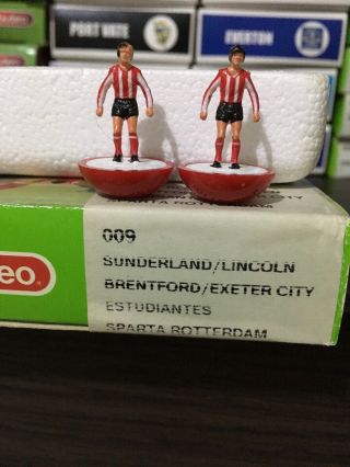 Subbuteo Lw Team - Brentford Sunderland Sparta Ref 009.  Players Perfect.  Rare