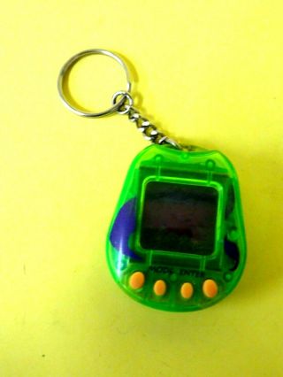 Rare 1997 Tiger Electronics Virtual Pets Tomagotchi Giga Pet W/keychain Unmarked