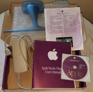 Box Vintage Apple Studio Display 15.  1 