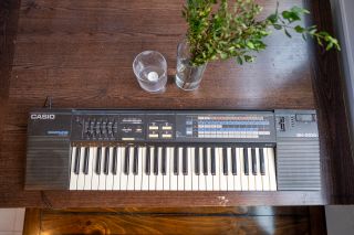 Casio SK - 2100 Vintage Sampling Keyboard,  extremely RARE,  fully (SK - 1) 2