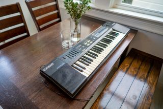 Casio SK - 2100 Vintage Sampling Keyboard,  extremely RARE,  fully (SK - 1) 7