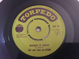 The Hot Rod All - Stars " Moonhop In London " Rare Reggae 45 On Torpedo Label (1970)