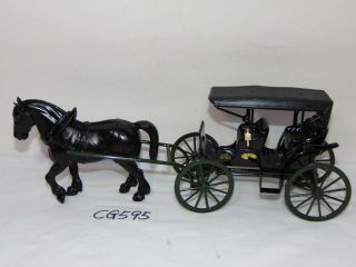 John Deere Horse And Reliance Buggy 1996 Die - Cast Rare W/ Book Ds0621