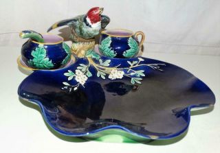 Rare Antique George Jones Majolica Strawberry Set With Spoon,  Dated 1844.