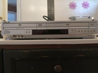 Vcr To Dvd Recorder/converter Sony Slv - D370p Rare And Hard To Find.