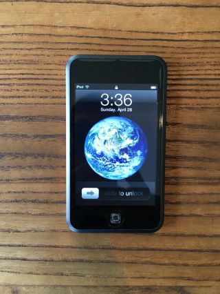 Apple Ipod Touch 1st Generation - Rare Ios 1.  1.  5 - 8 Gb
