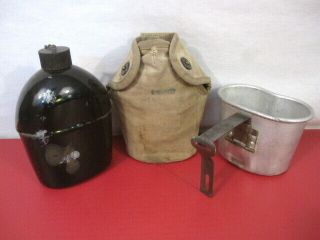 Wwii Usmc M1942 Enamel Canteen,  Cup & 2nd Pattern Early Cover Dated 1942 - Rare