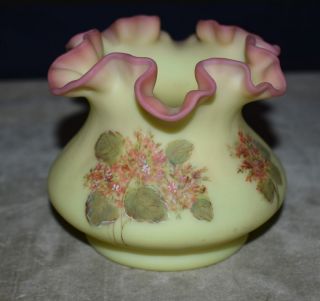 Rare Fenton Burmese Glass Bowl Hand Painted By Louise Piper 1975 - W/ruffled Edge