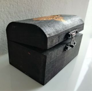 Hunting Voodoo Dybbuk Stuffed Thai Yantra Magick Coffin Box F 13 Friday Rare