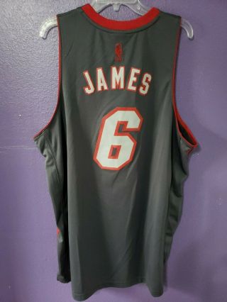 Rare Adidas NBA Miami Heat LeBron James 6 Alternate Jersey Grey Red Mens XL Sewn 6