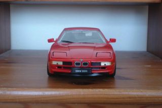 1:18 REVELL BMW 850i E31 Sportscar Coupe OOP RED RARE 850 ci csi in the US VHTF 4
