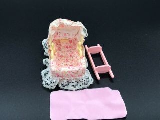 Calico Critters Sylvanian Families Ornate Crib Boxed Tomy VINTAGE RARE 6